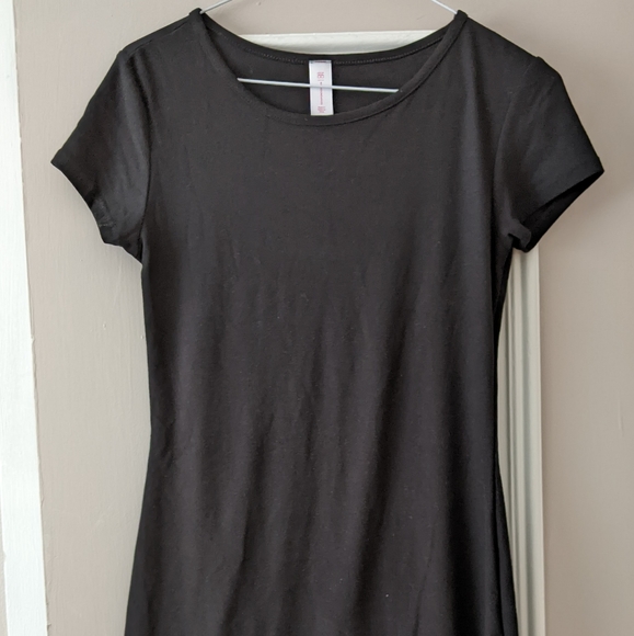 Summer dress - Picture 2 of 3